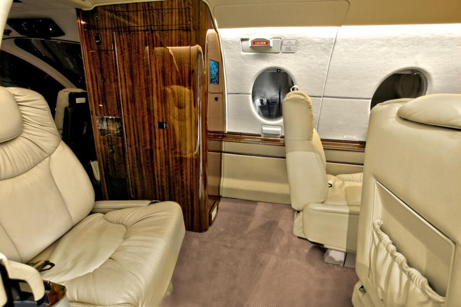 jet Beechcraft Hawker 400 XP